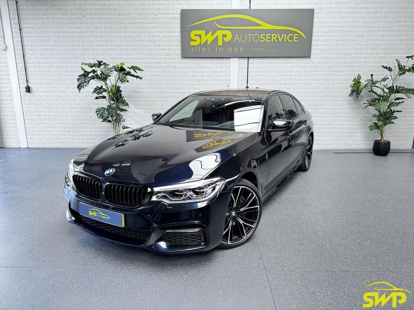 BMW 530 5-serie 530e | M-sport | Carbonzwart | HUD | Hifi Noir - 1