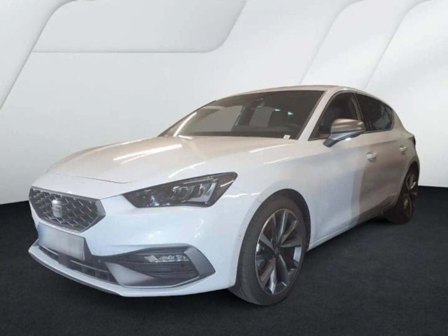 SEAT Leon 1.5 eTSI DSG FR LED+NAVI+APP+ACC+SHZ+RFK+VC Weiß - 2