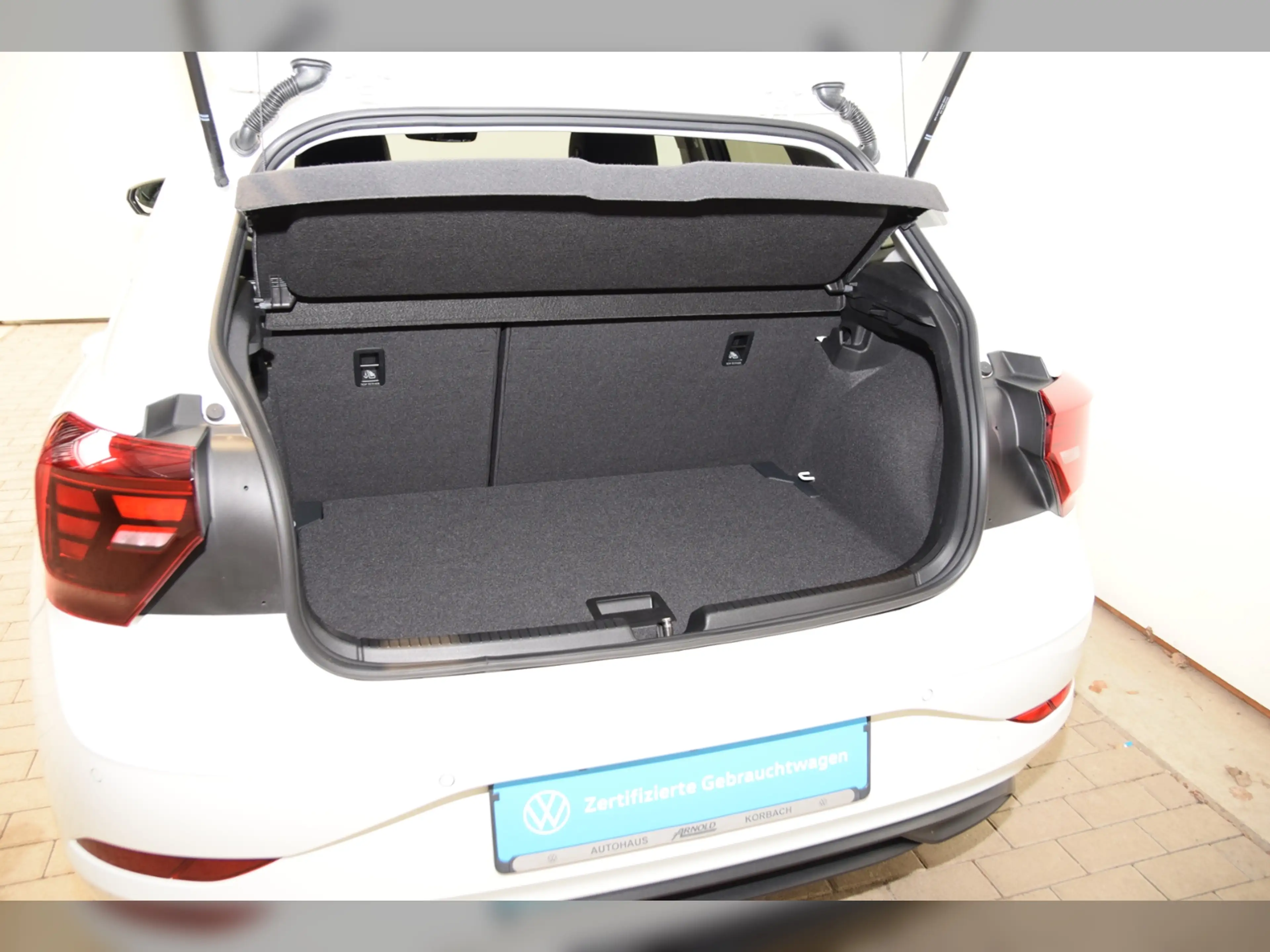 Volkswagen Polo TSI Goal DSG — photo 8