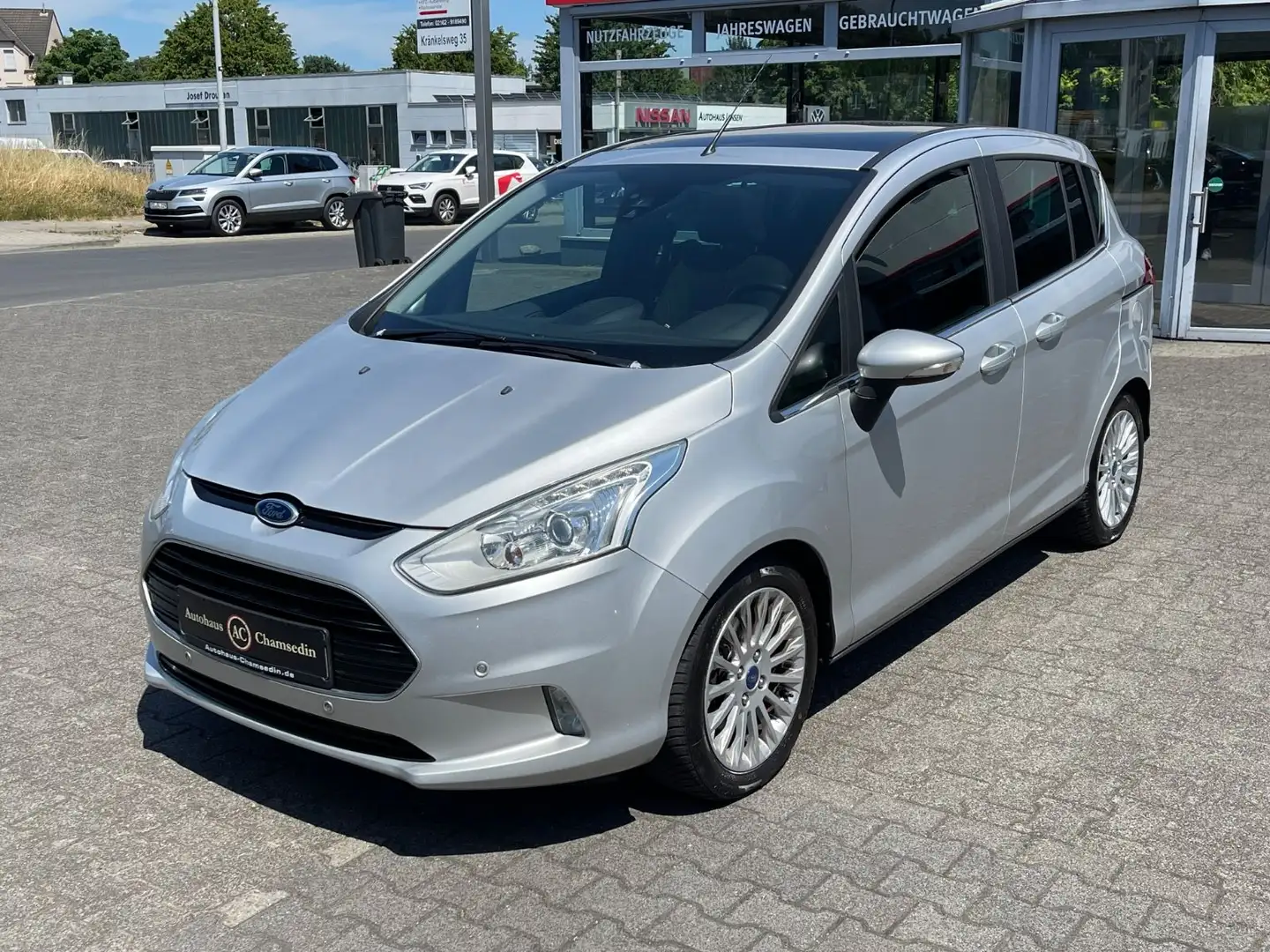 Ford B-Max B-MAX Titanium Silber - 2
