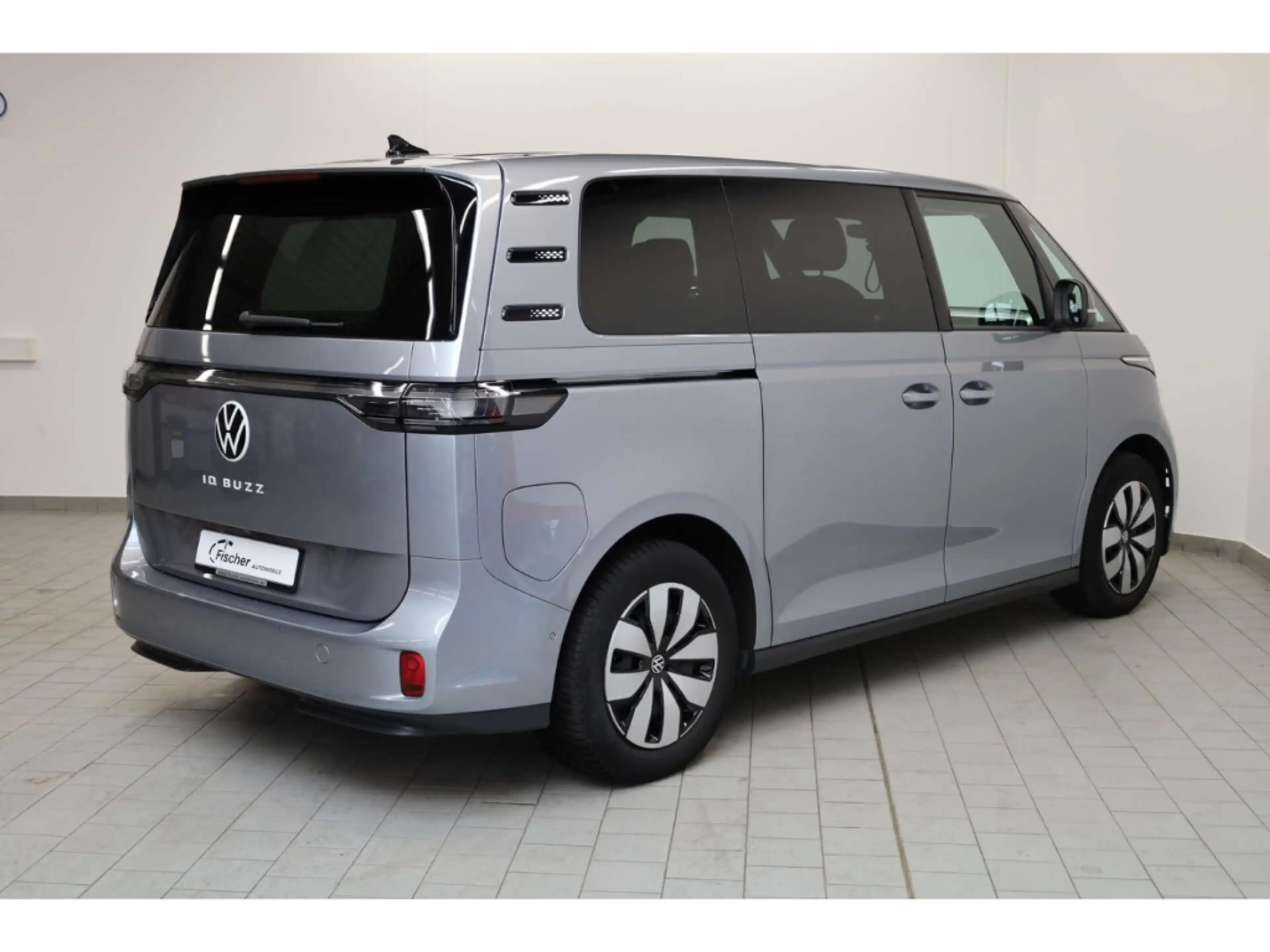 Volkswagen ID. Buzz Pro 84 kWh AHK/LED/ACC/Keyless/RFK/SH — photo 4