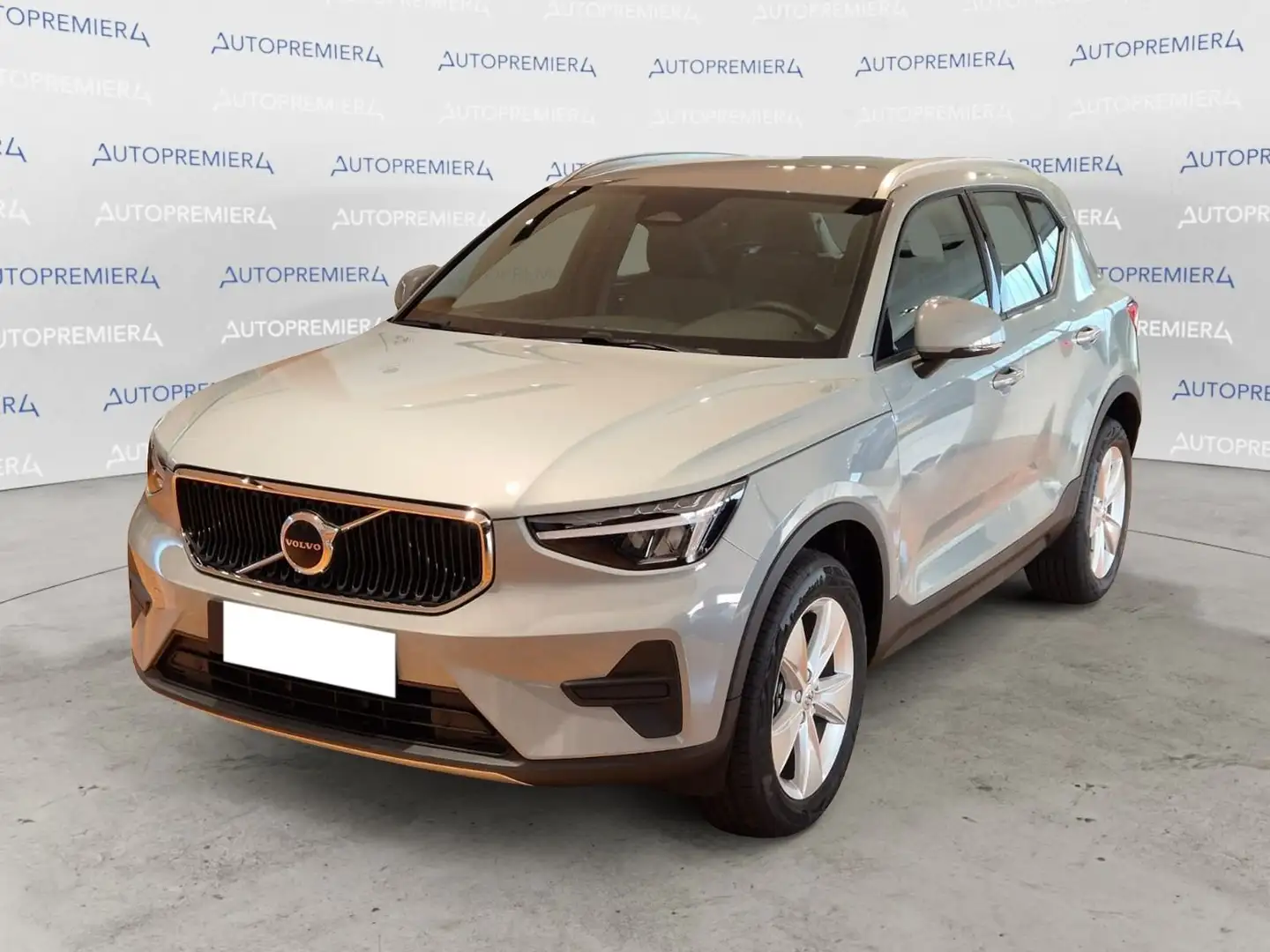 Volvo XC40 XC40 B3 automatico Core oltre oneri finanziari Grigio - 1