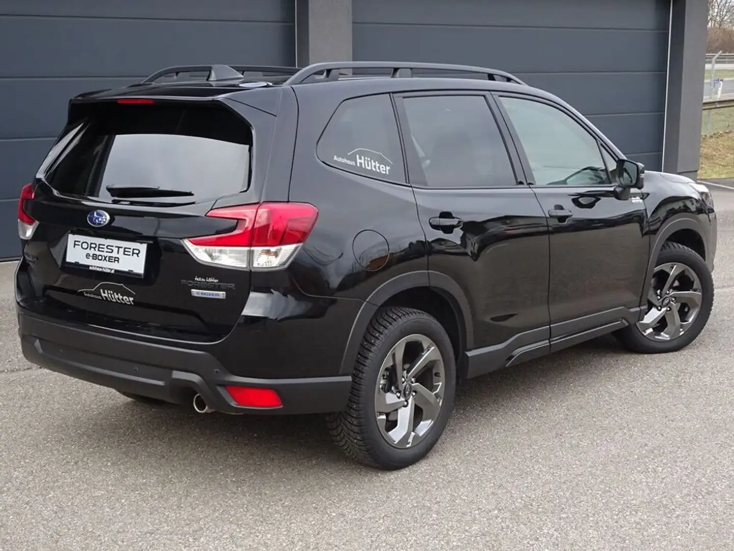 Subaru Forester 2,0i e-Boxer Black Edition Topmodell !! Schwarz - 2