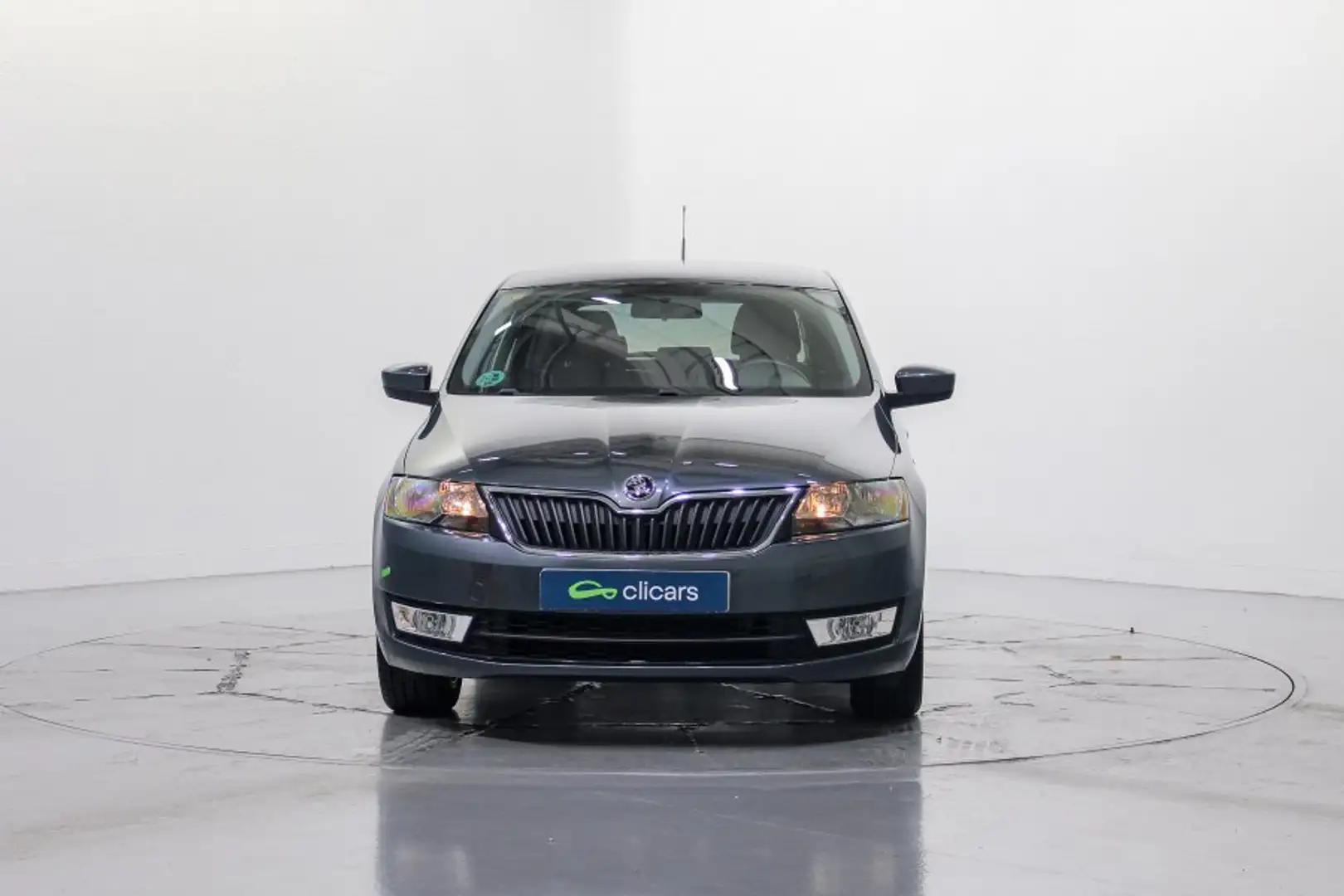 Skoda Rapid/Spaceback 1.2 TSI Ambition 66kW Gris - 2