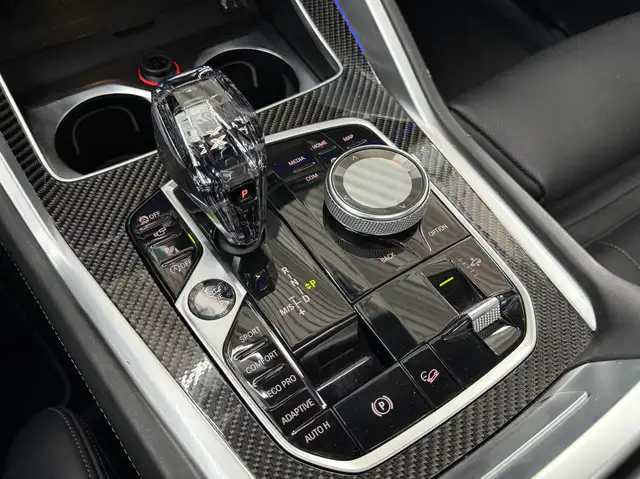 BMW X6 xDrive 30d / M-Sport / Mega Austattung Ansicht 29