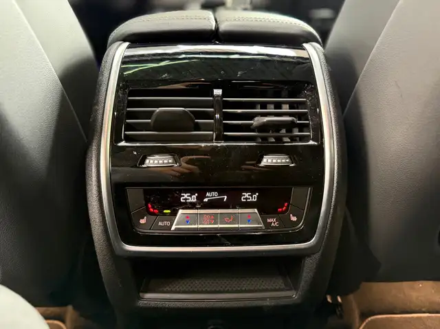 BMW X6 xDrive 30d / M-Sport / Mega Austattung Ansicht 16