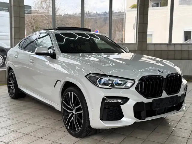 BMW X6 xDrive 30d / M-Sport / Mega Austattung Ansicht 4