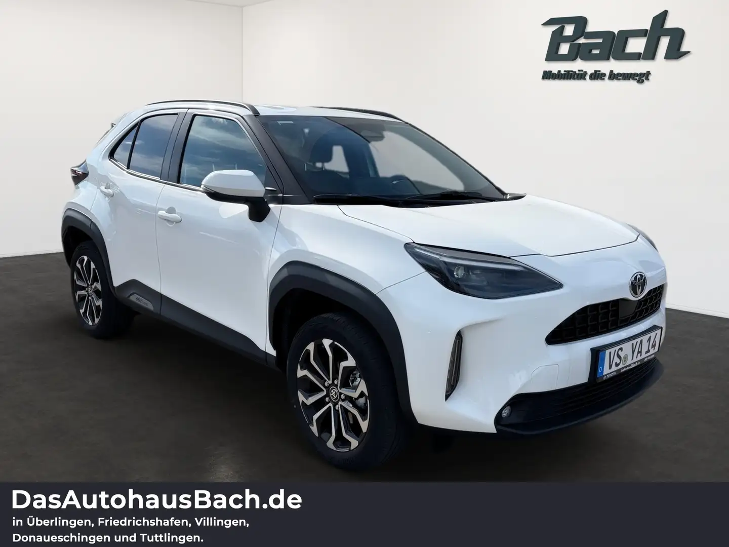 Toyota Yaris Cross 1.5 l 4x2 Hybrid  Team D mit WInter-P. Weiß - 2