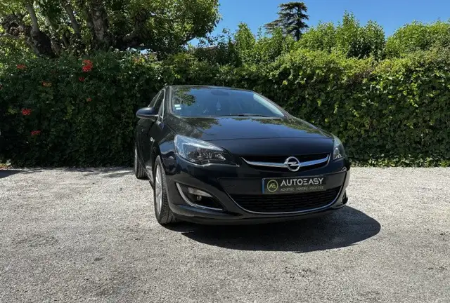 Opel Astra view 7