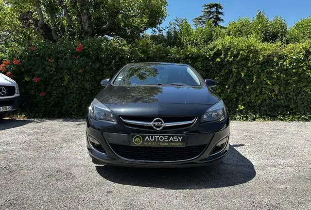 Opel Astra view 8