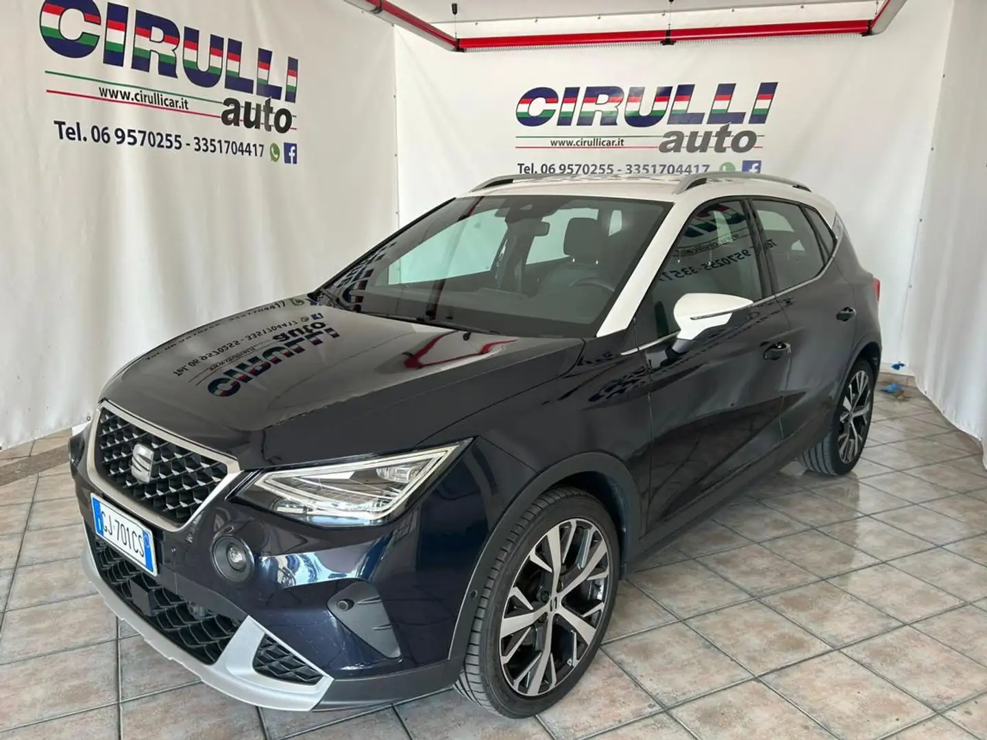 SEAT Arona 1.0 90 cv TGI XPERIENCE Blau - 1
