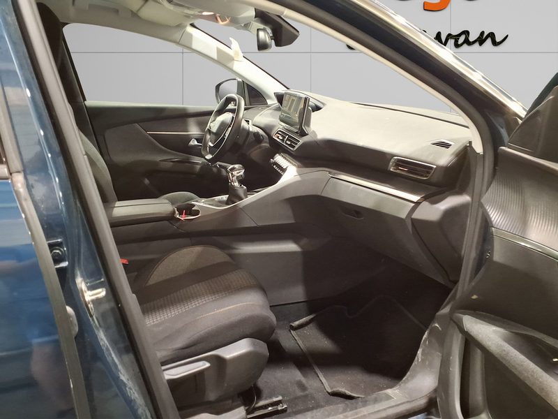 Peugeot 5008 BlueHDI 130 6-Gang-Manuell Active Pack **7-SITZE** — photo 4