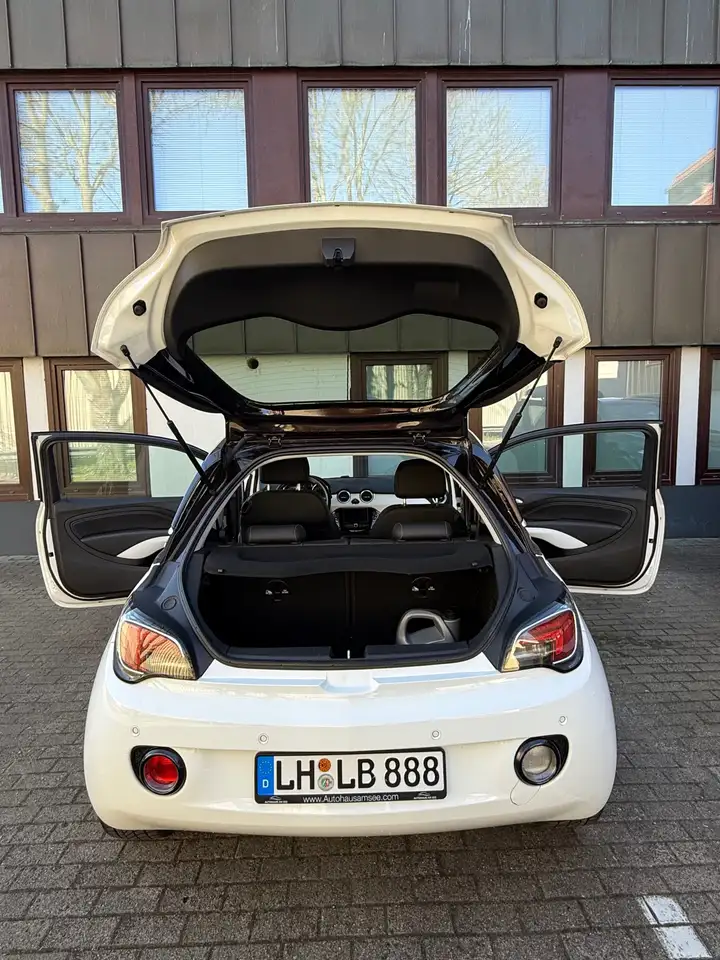 Opel Adam
