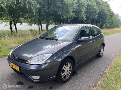 Ford Focus 1.6-16V Trend*NEW APK 08/26*AIRCO*ELEK. RAMEN