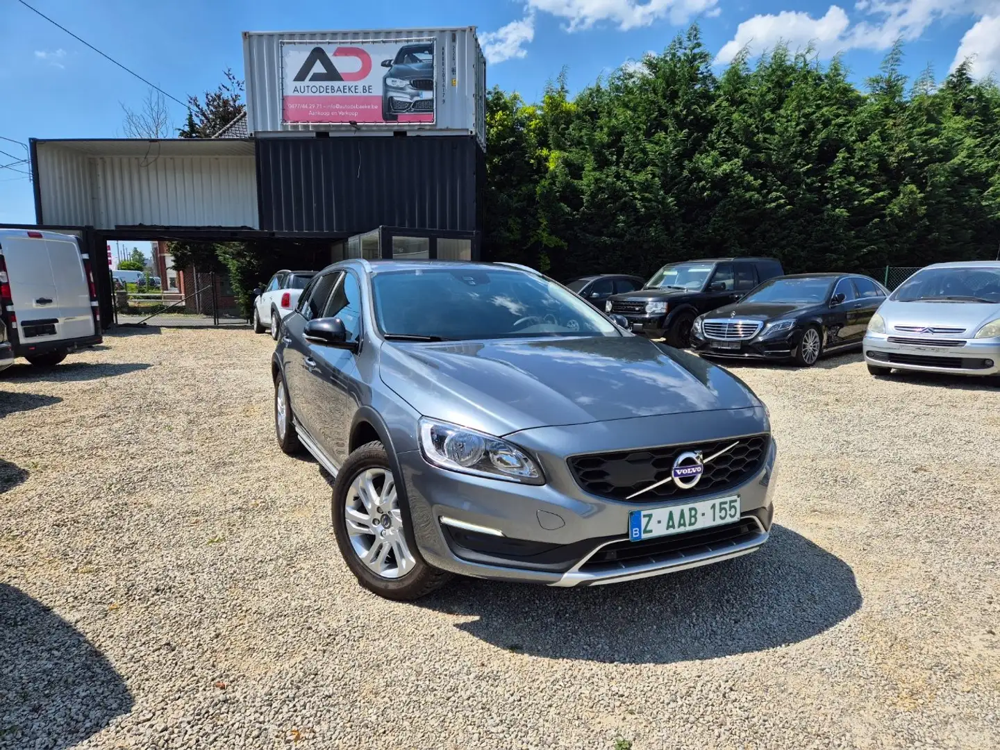 Volvo V60 Cross Country V60 Cross Country D3 / NAVI / CRUISE / ALU / PDC Gris - 1