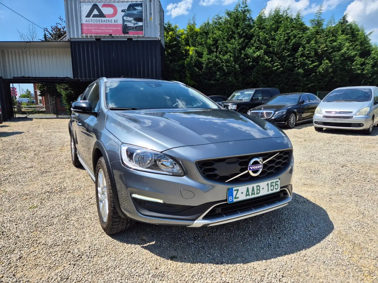 Volvo V60 Cross Country V60 Cross Country D3 / NAVI / CRUISE / ALU / PDC Gris - 2