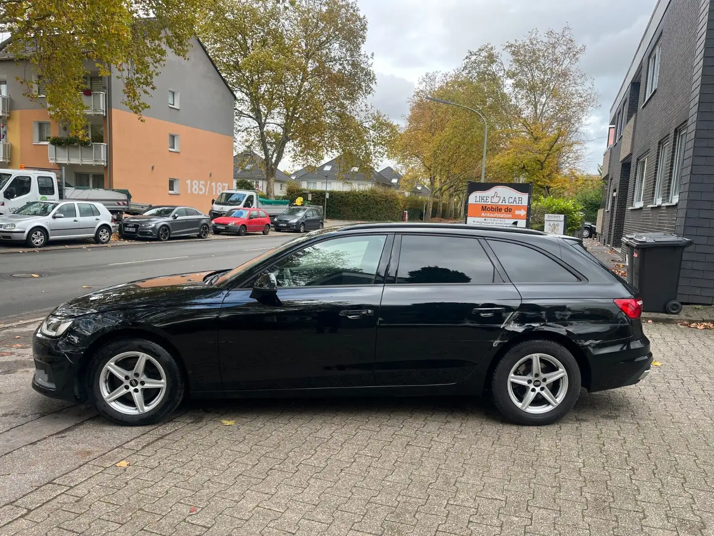 Audi A4 Avant 35 TFSI *KAMERA*NAVI*BANG & OLUFSEN* Schwarz - 2