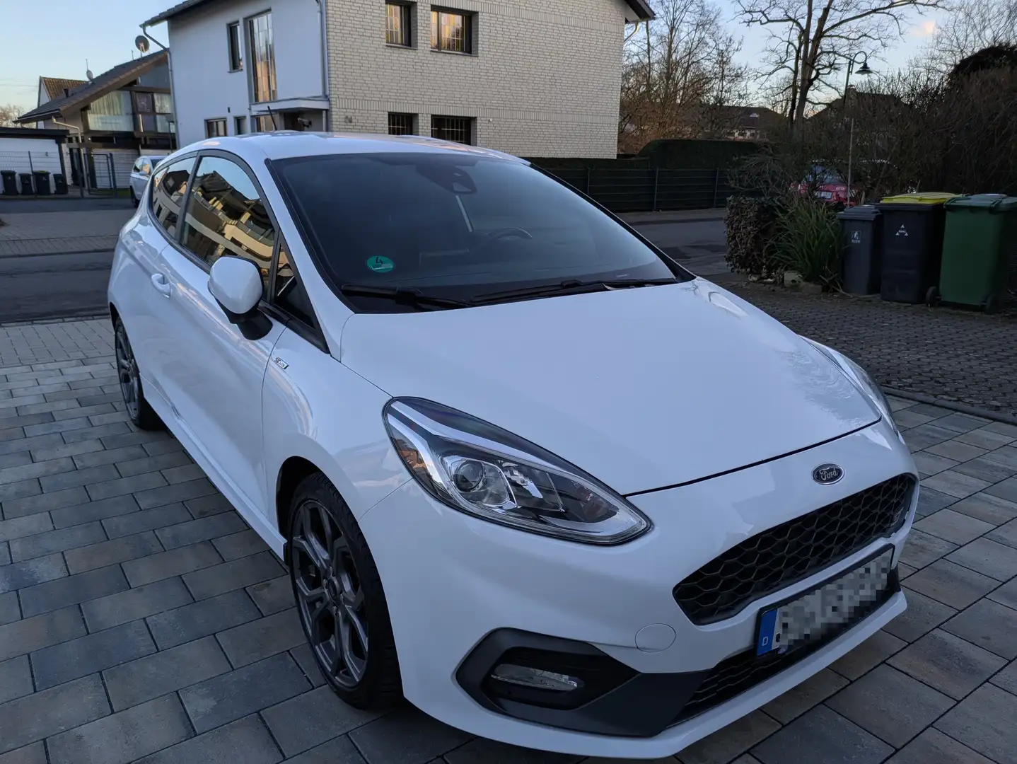 Ford Fiesta Fiesta 1.0 EcoBoost ST-line Weiß - 2
