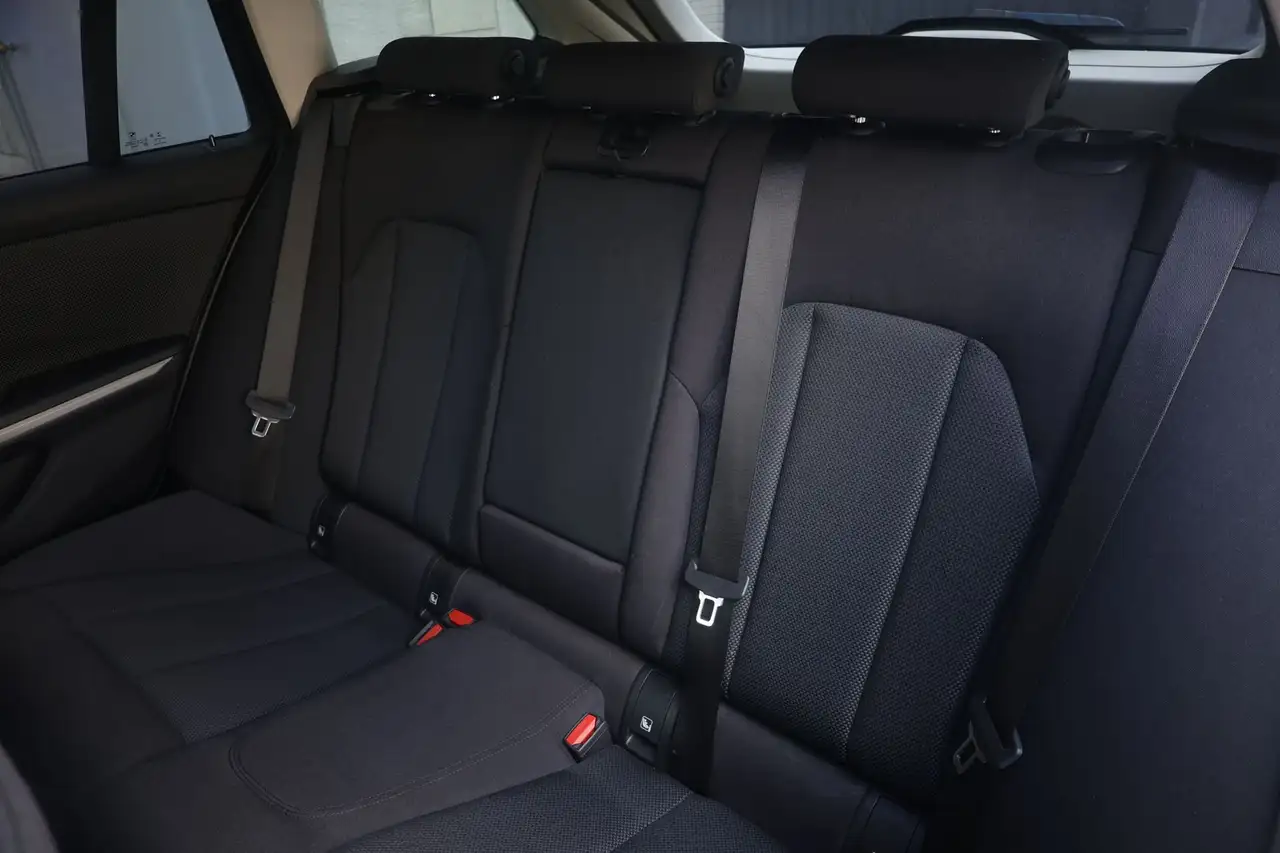 BMW 318 318d Business Advantage Auto Unicoproprietario, миниатюра 3