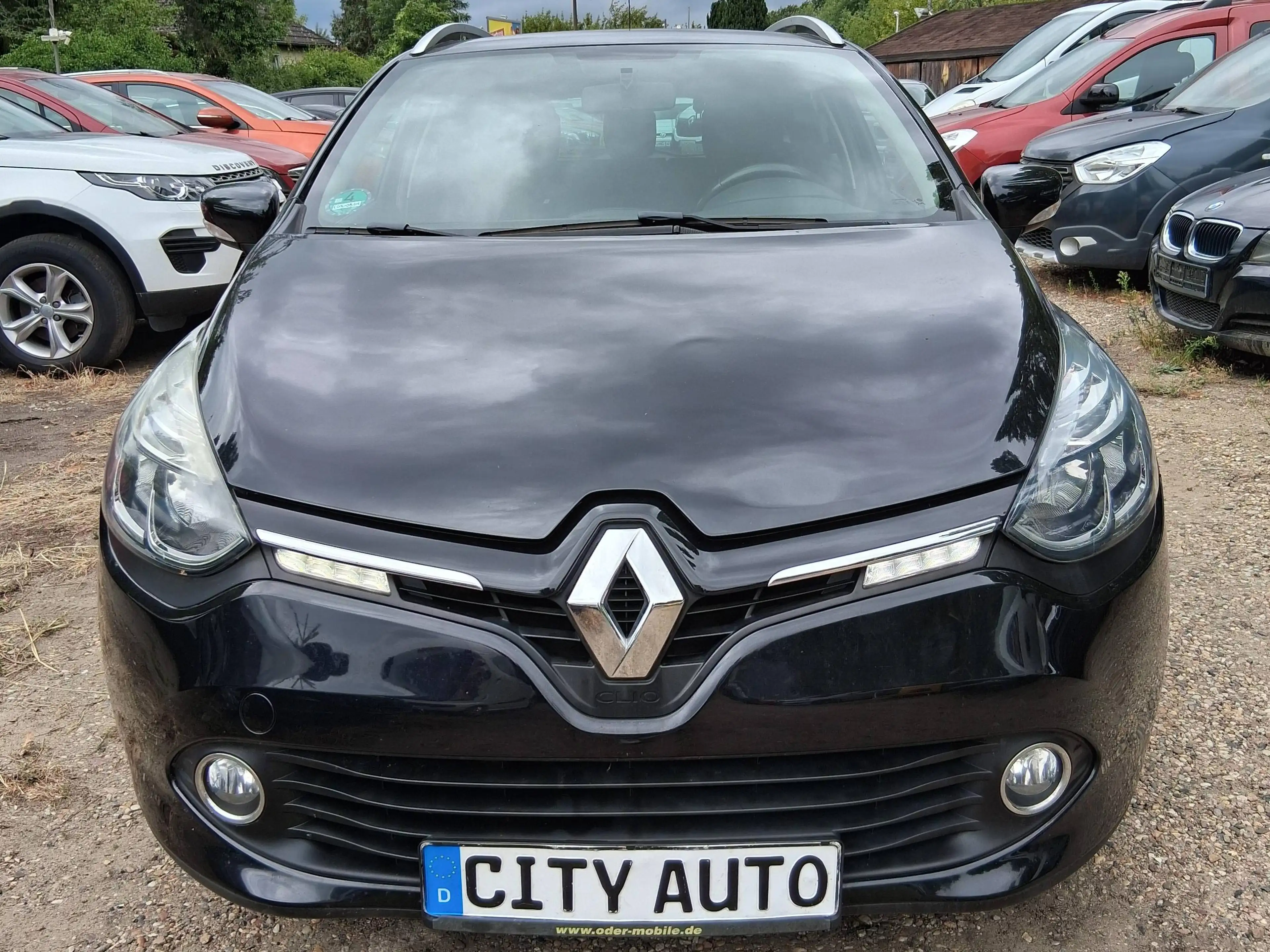 Renault Clio Limited — photo 7