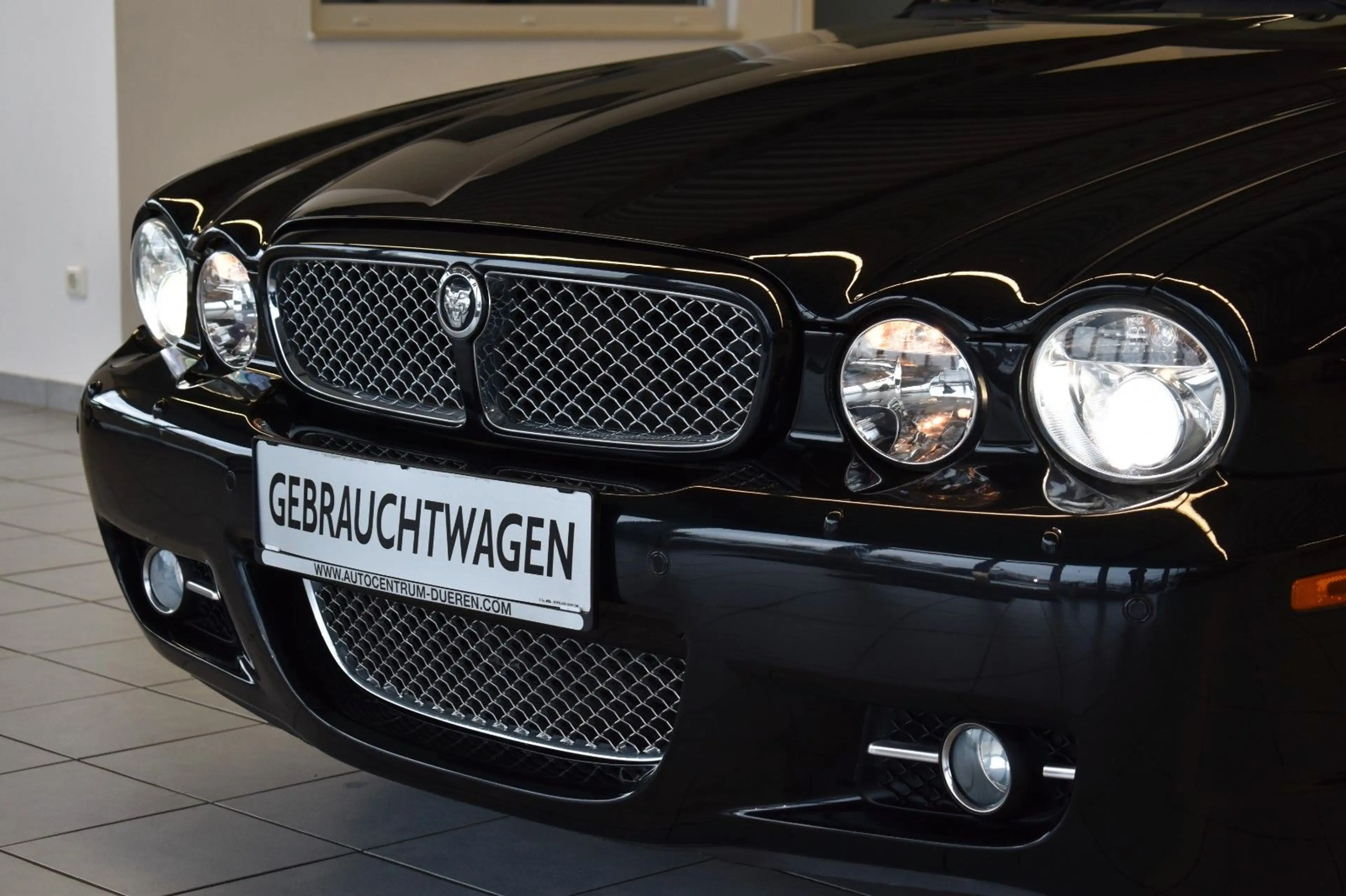 Jaguar XJ 4.2 XJ8 (X358) Executive FACELIFT/ — photo 10