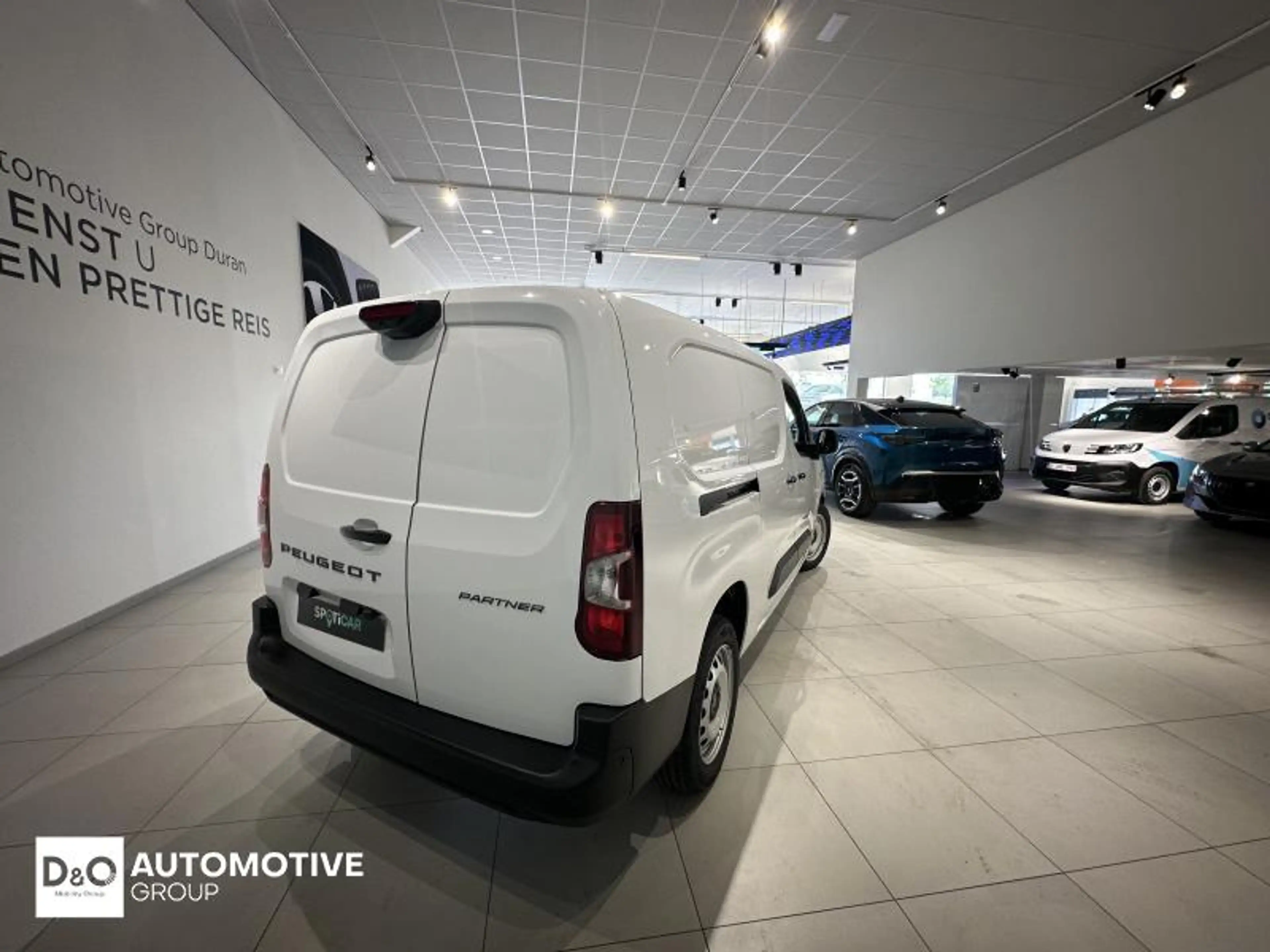 Peugeot Partner xl automatic — photo 6