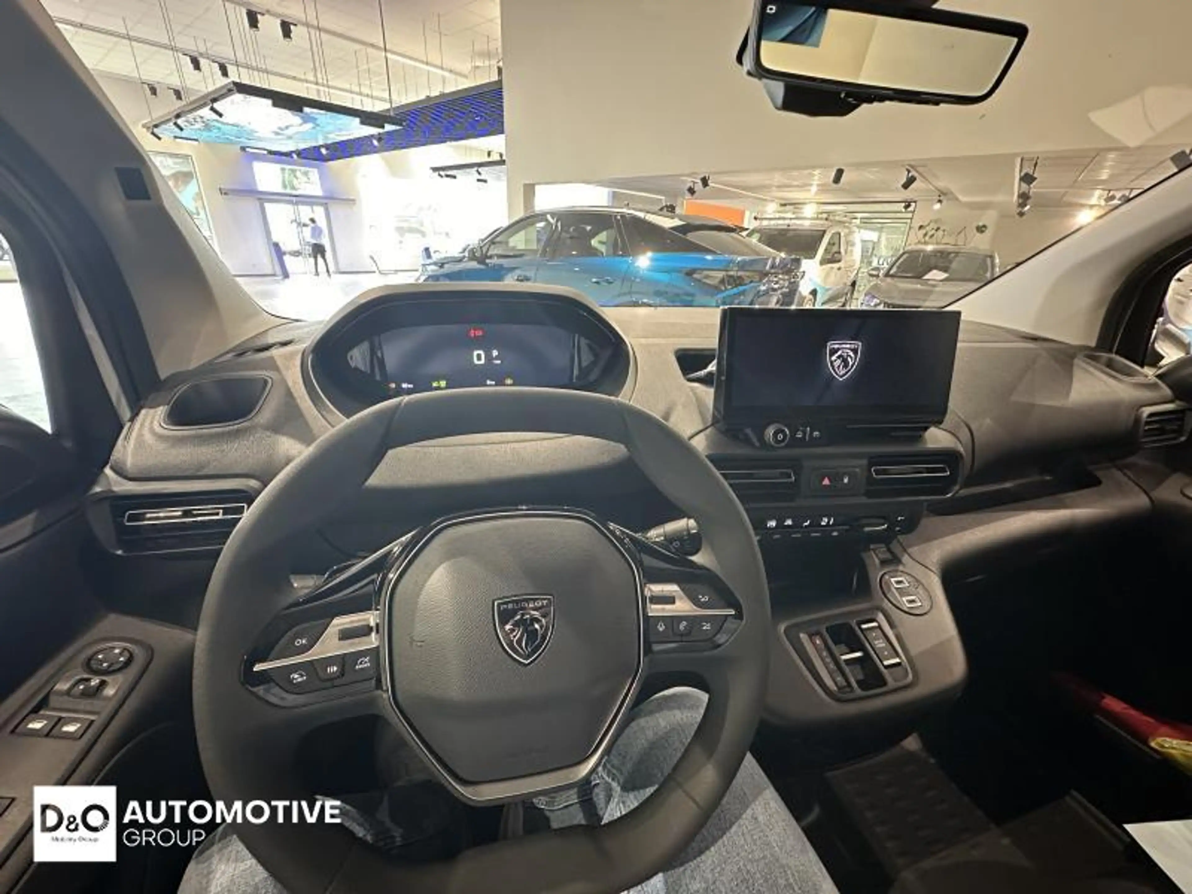 Peugeot Partner xl automatic — photo 12