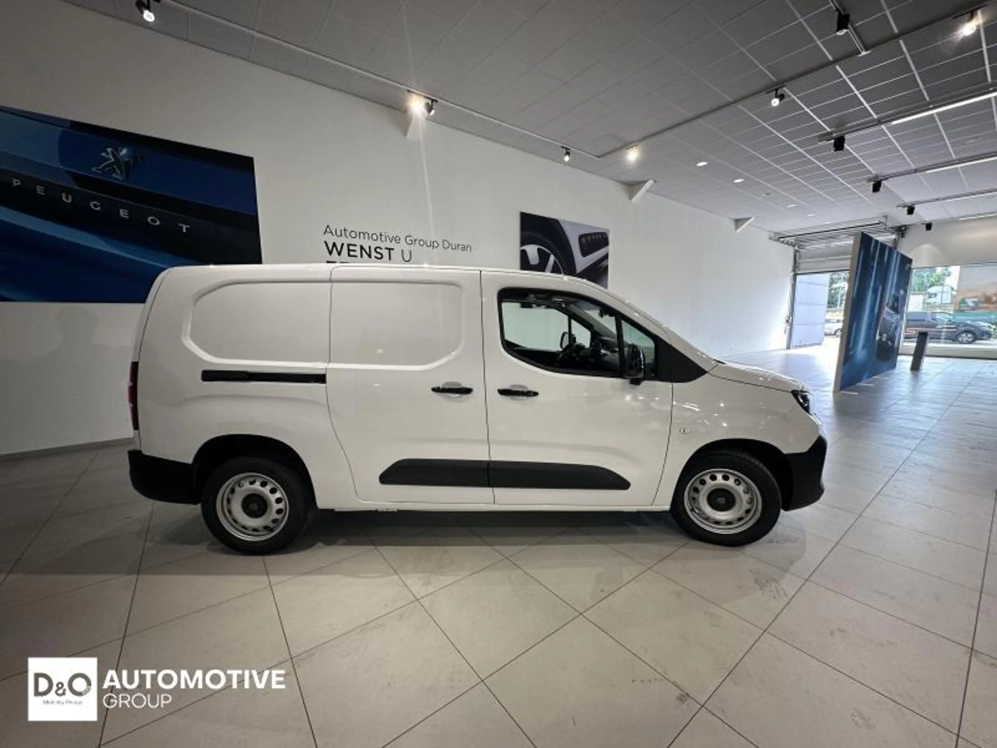Peugeot Partner xl automatic — photo 3