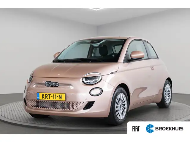 Fiat 500e 42 kWh | SOH 100% | Camera | Navigatie | Parkeerse