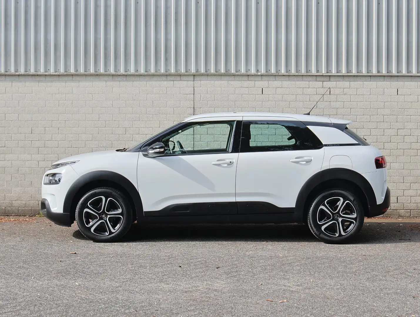 Citroen C4 Cactus 110pk Feel | 1ste eigenaar | Parkeersensoren | Nav Wit - 2