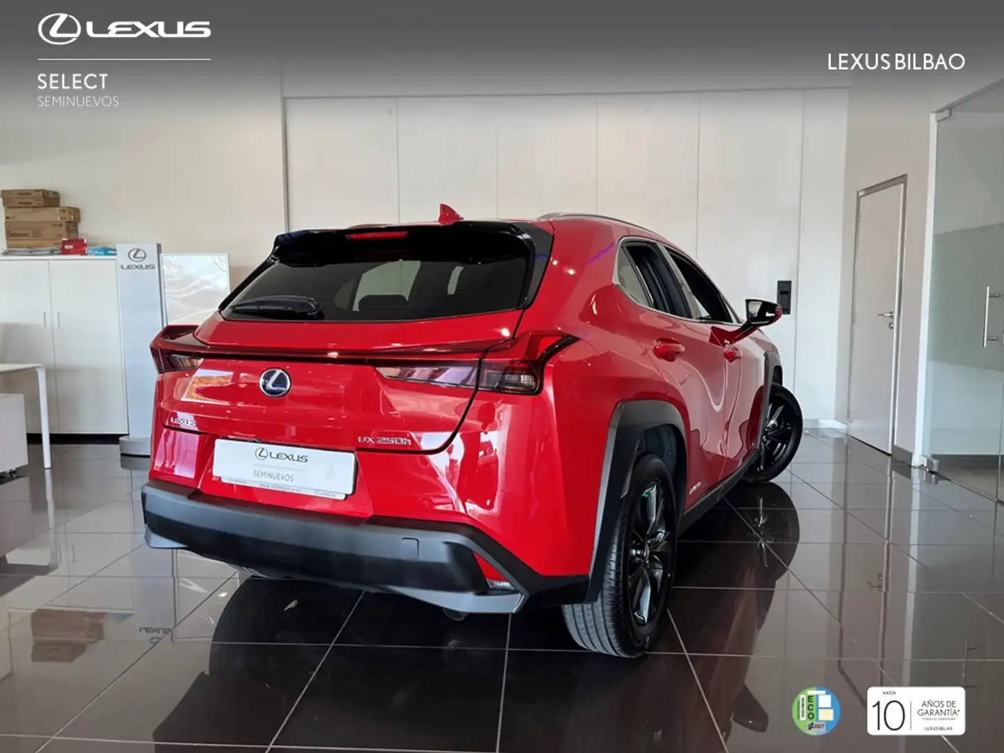 Lexus UX 250h Business 2WD Rojo - 2