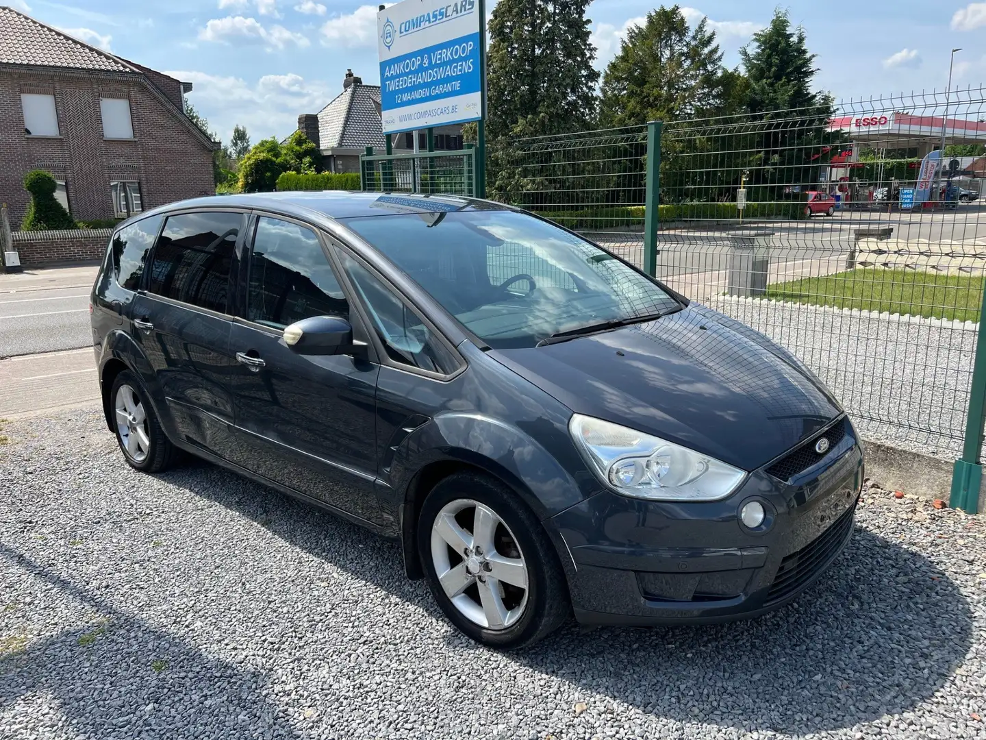 Ford S-Max 1.8 tdci, 125 pk, 7-plaats, navi, leder Grijs - 2