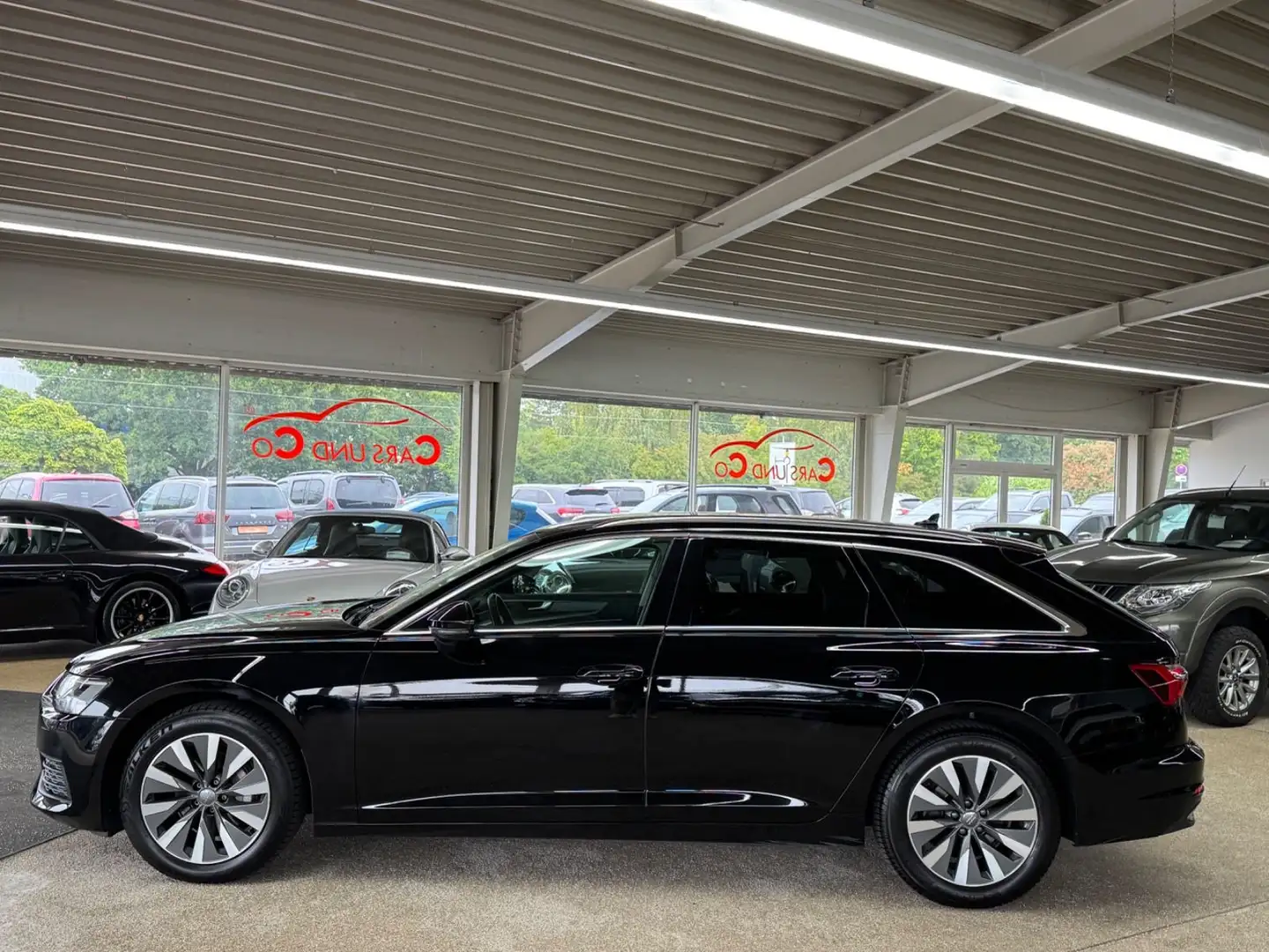 Audi A6 Avant 40 TDI *SHZ*NAV*LED*ACC*PDC*19%* Noir - 2