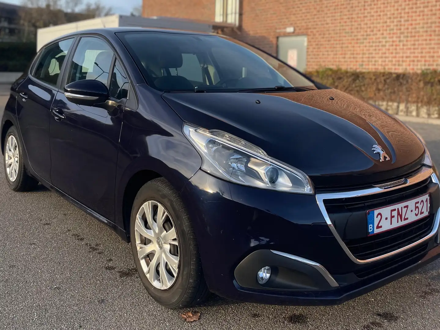 Peugeot 208 208 1.2i PureTech Style Bleu - 2