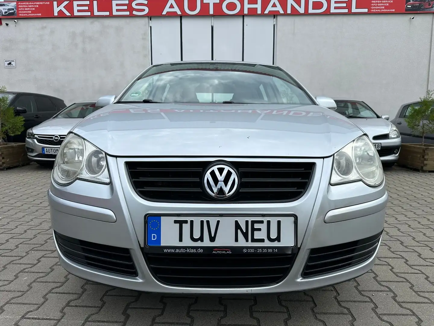 Volkswagen Polo Tüv neu Silber - 1