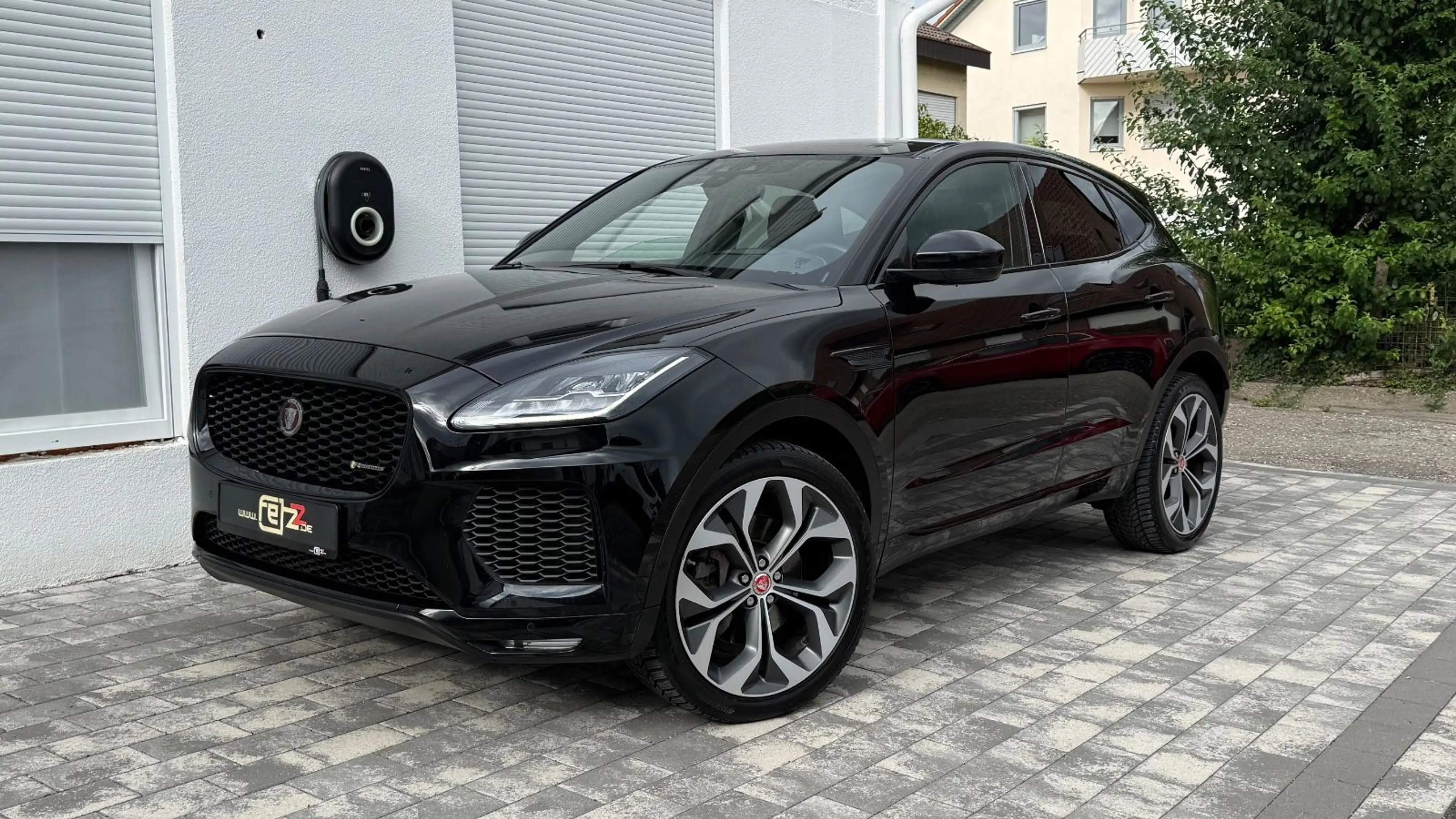 Jaguar E-Pace R-DYNAMIC 4WD #Automatik #HeadUp — photo 2