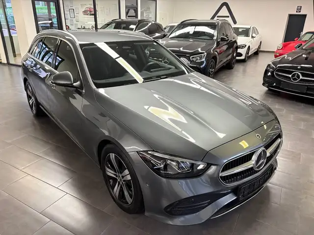 Mercedes-Benz C 200 d T M Avantgarde Navi/LED/Kamera/1.Hand