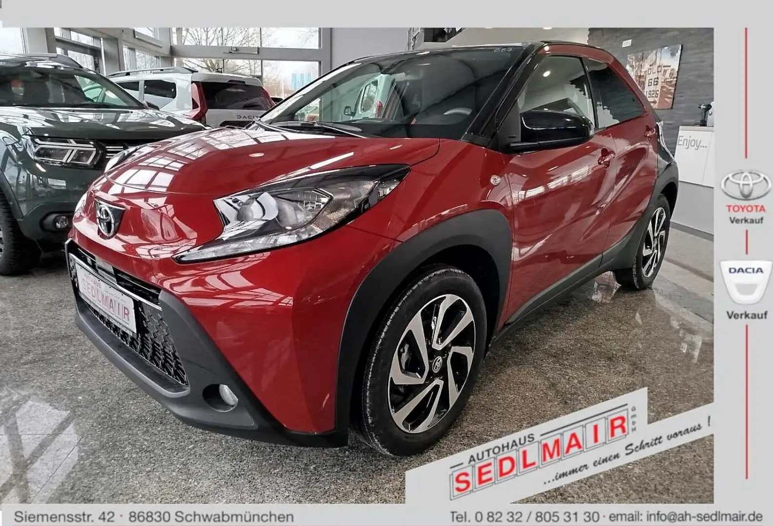Toyota Aygo X Team D  Automatik KAMERA/SHZ/CARPLAY Rosso - 1