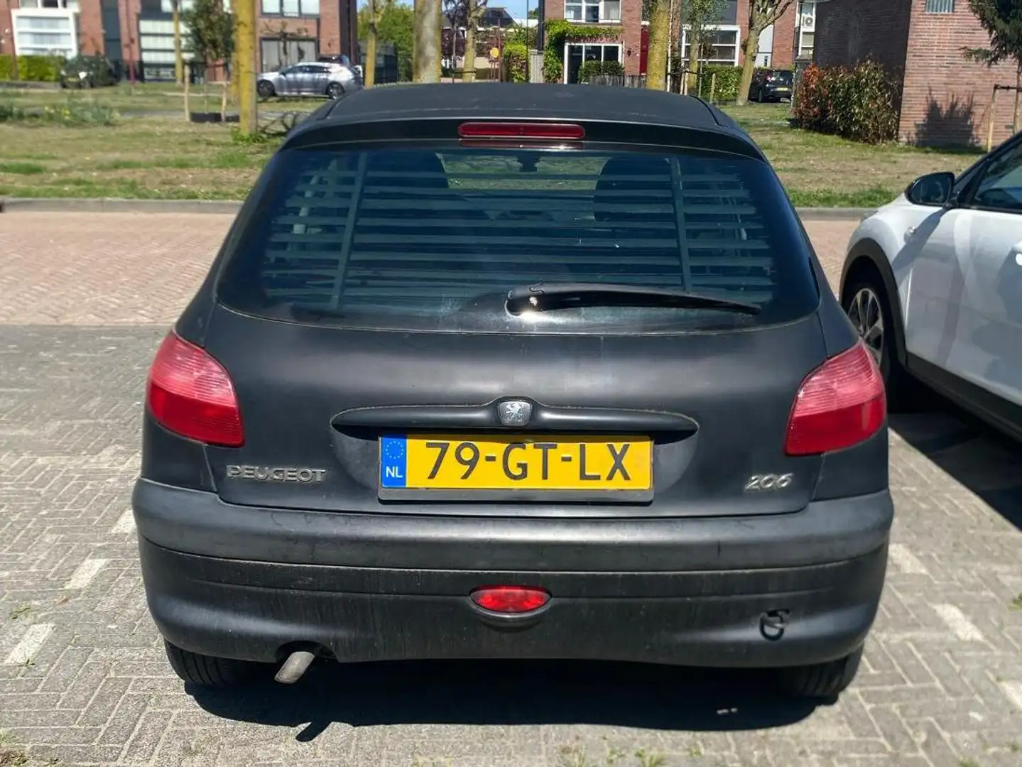 Peugeot 206 206 1.1 XR Zwart - 2