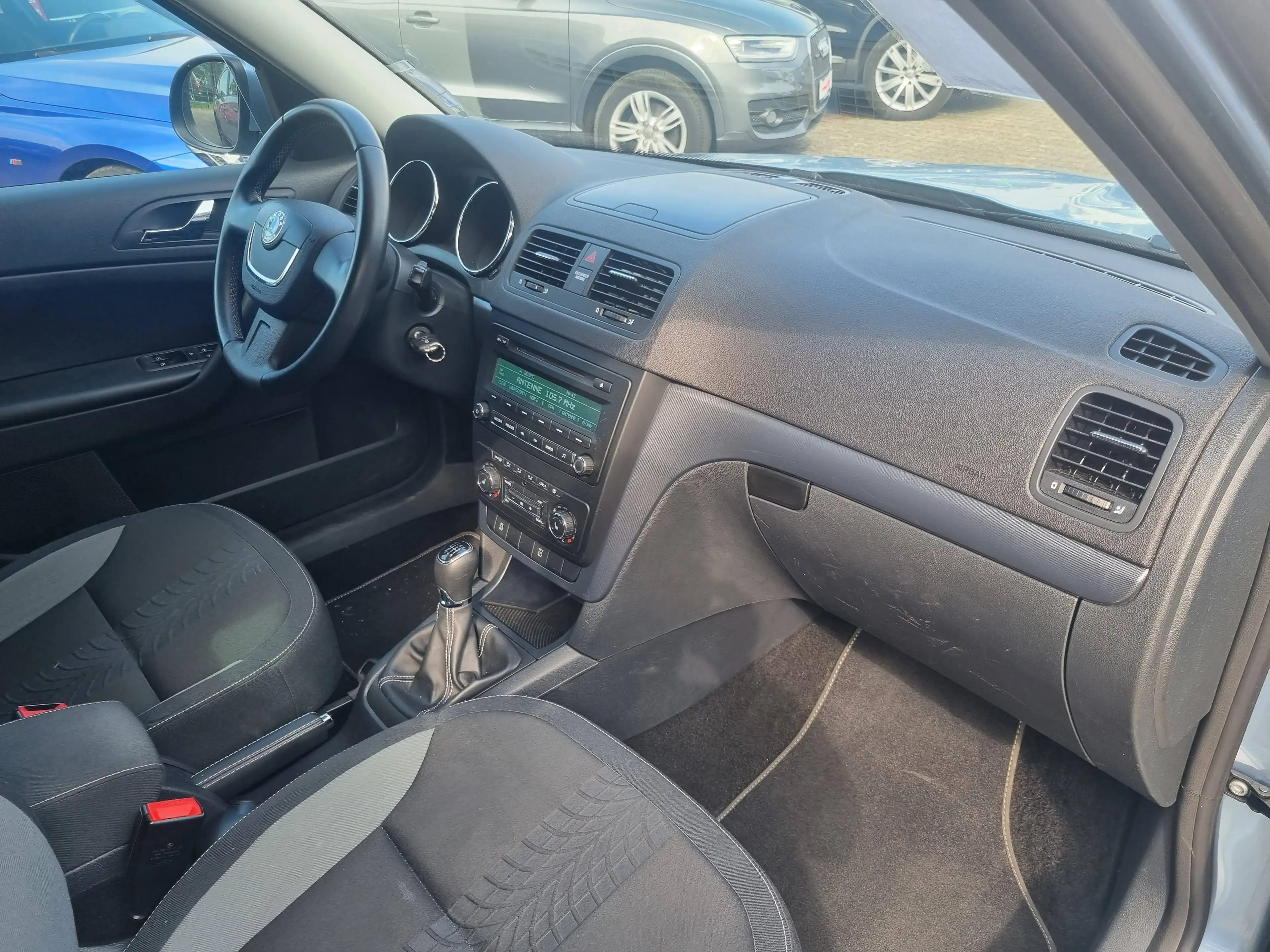 Skoda Yeti Yeti 1.2 TSI Adventure aus 1.HD — photo 11