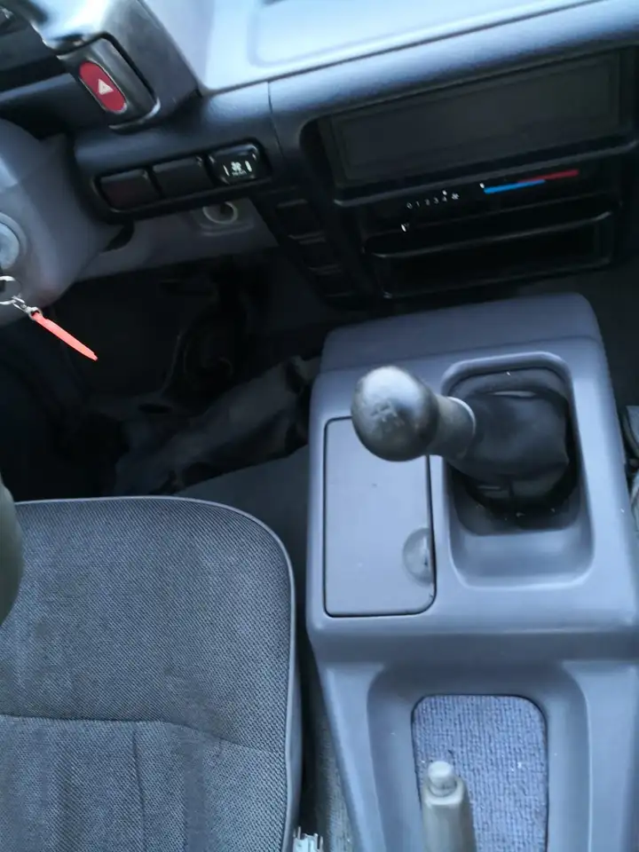 Nissan Serena 1.6 LX, foto 4