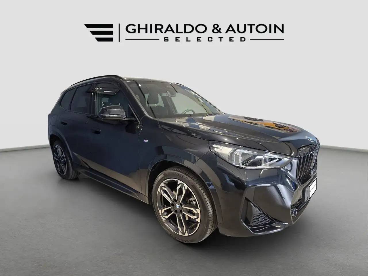 BMW X1 sDrive 18i MSport DCT 136CV Tetto Sospensioni 11