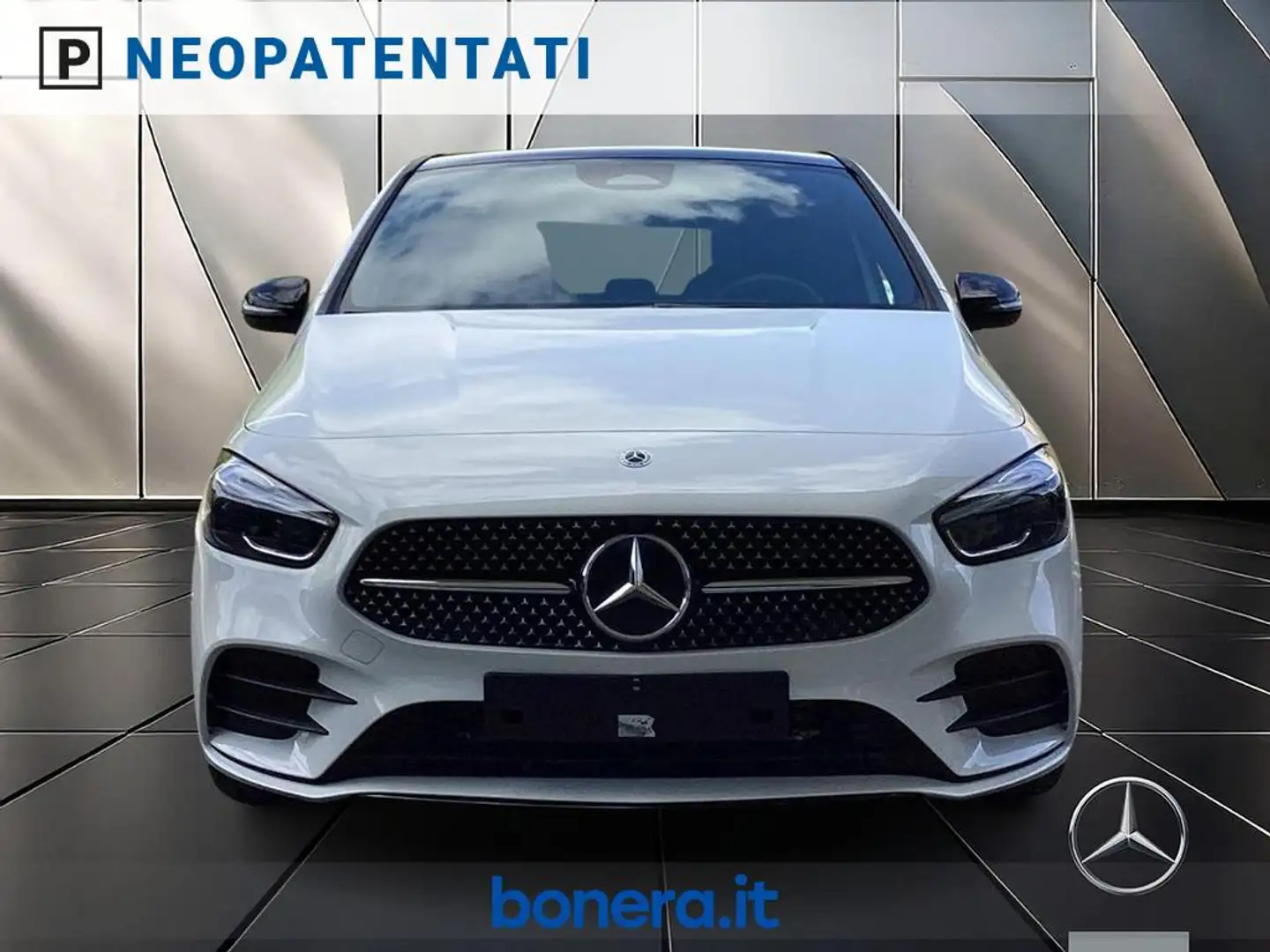 Mercedes-Benz B 180 d Advanced Plus AMG Line auto Bianco - 2