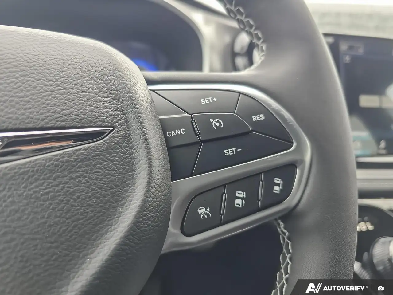 Chrysler Pacifica снимка Chrysler Pacifica