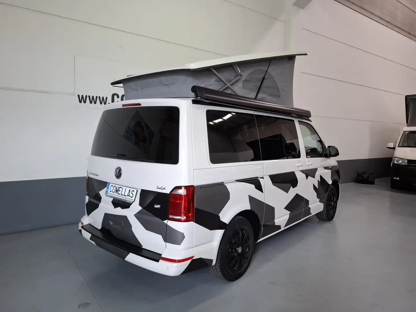 Volkswagen T5 California 2.0TDI BMT Beach DSG 110kw Blanc - 2
