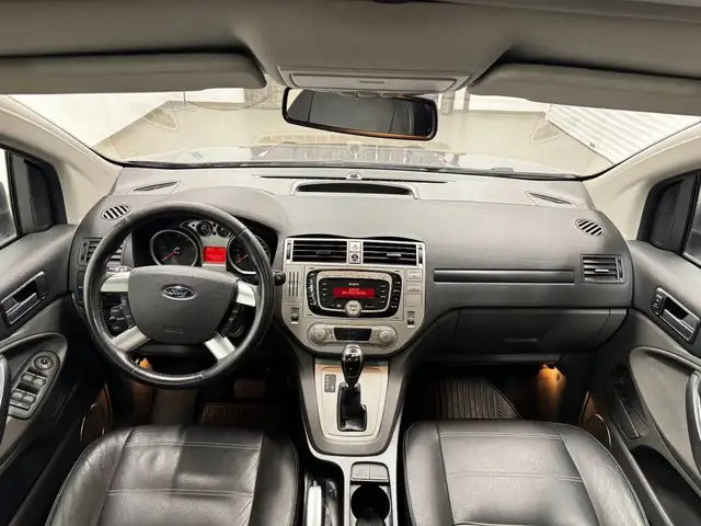 Ford Kuga view 12