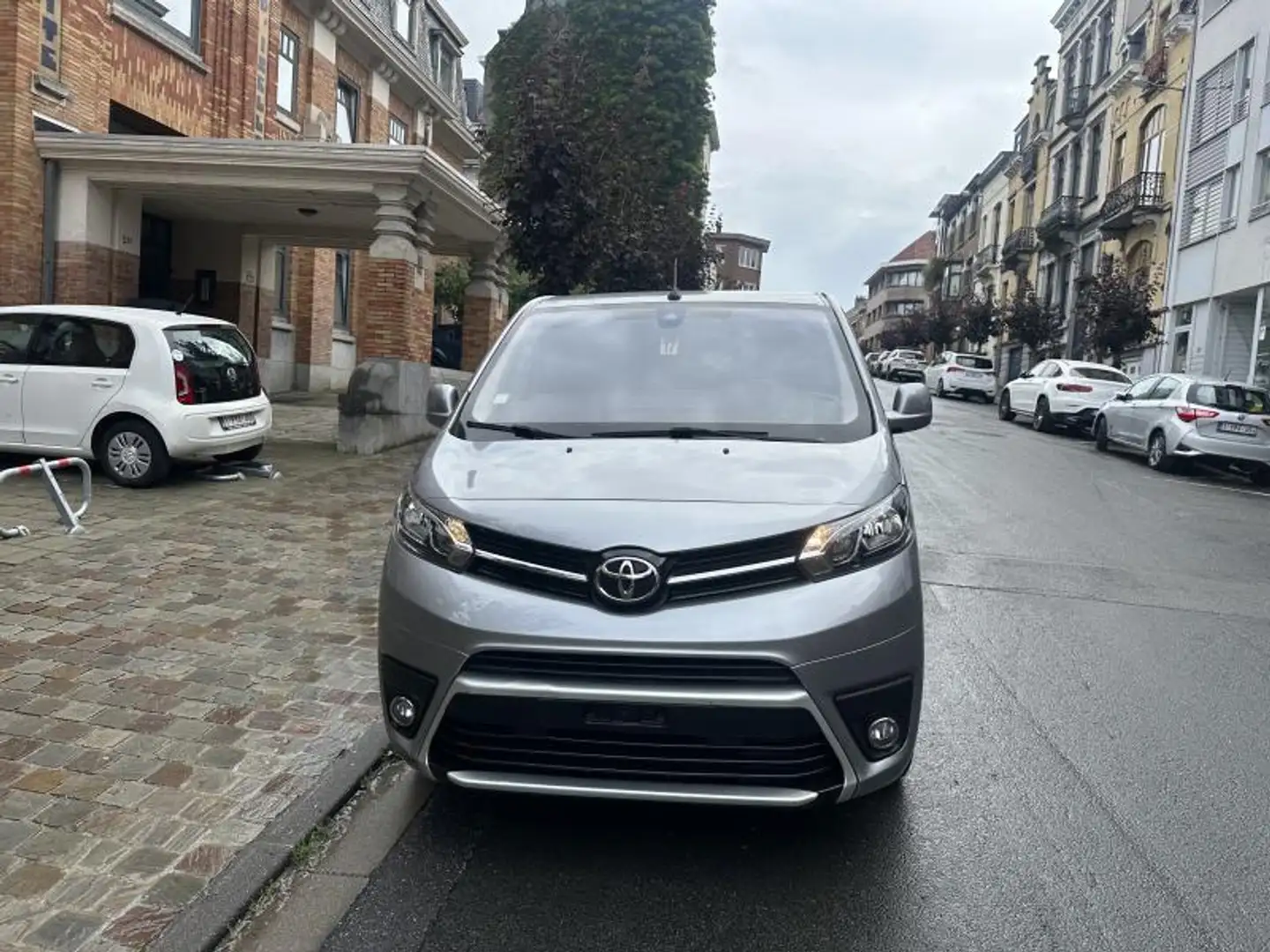Toyota Proace -ELECTRIQUE- Toyota Proace Eléctrique Gris - 2