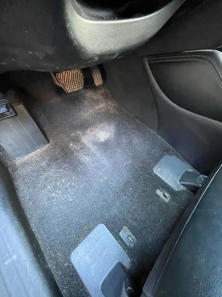 Infiniti QX60 снимка Infiniti QX60