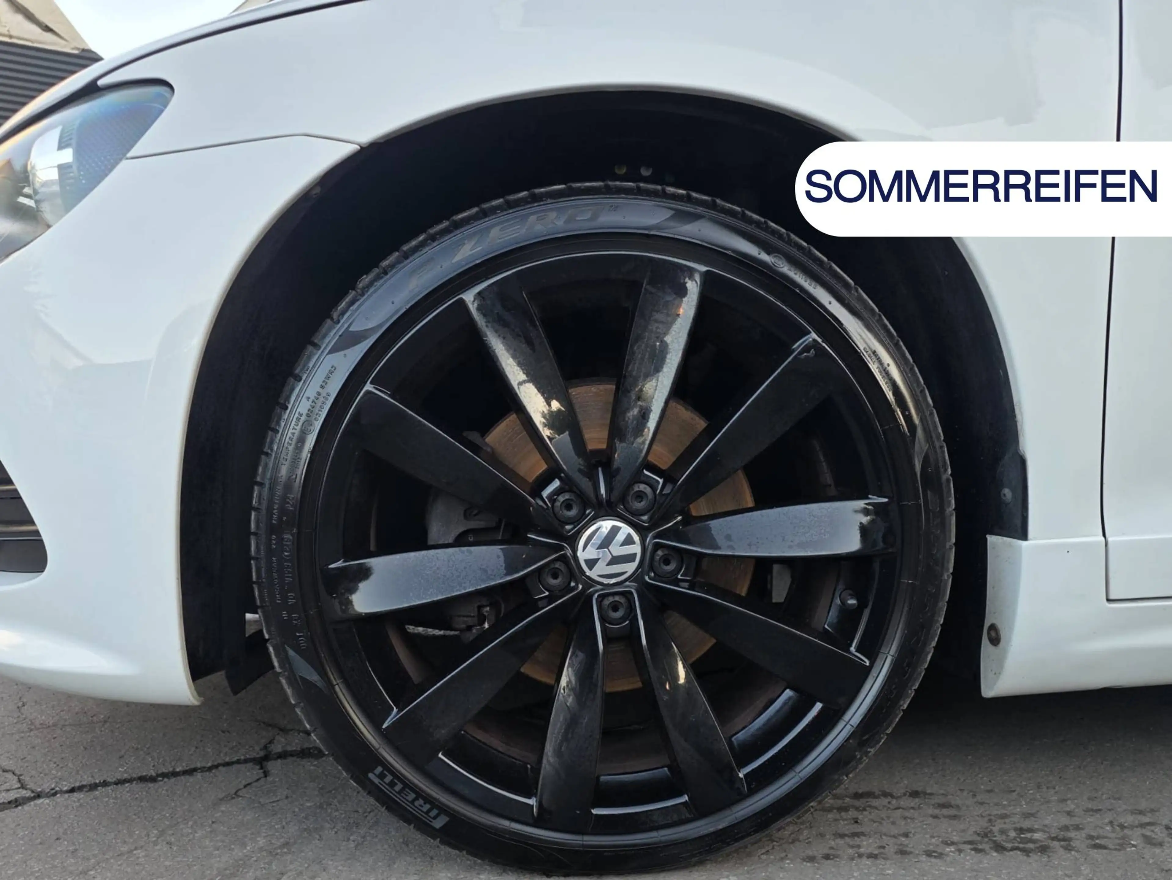 Volkswagen Scirocco 1.4 TSI 118 kW Match — photo 13