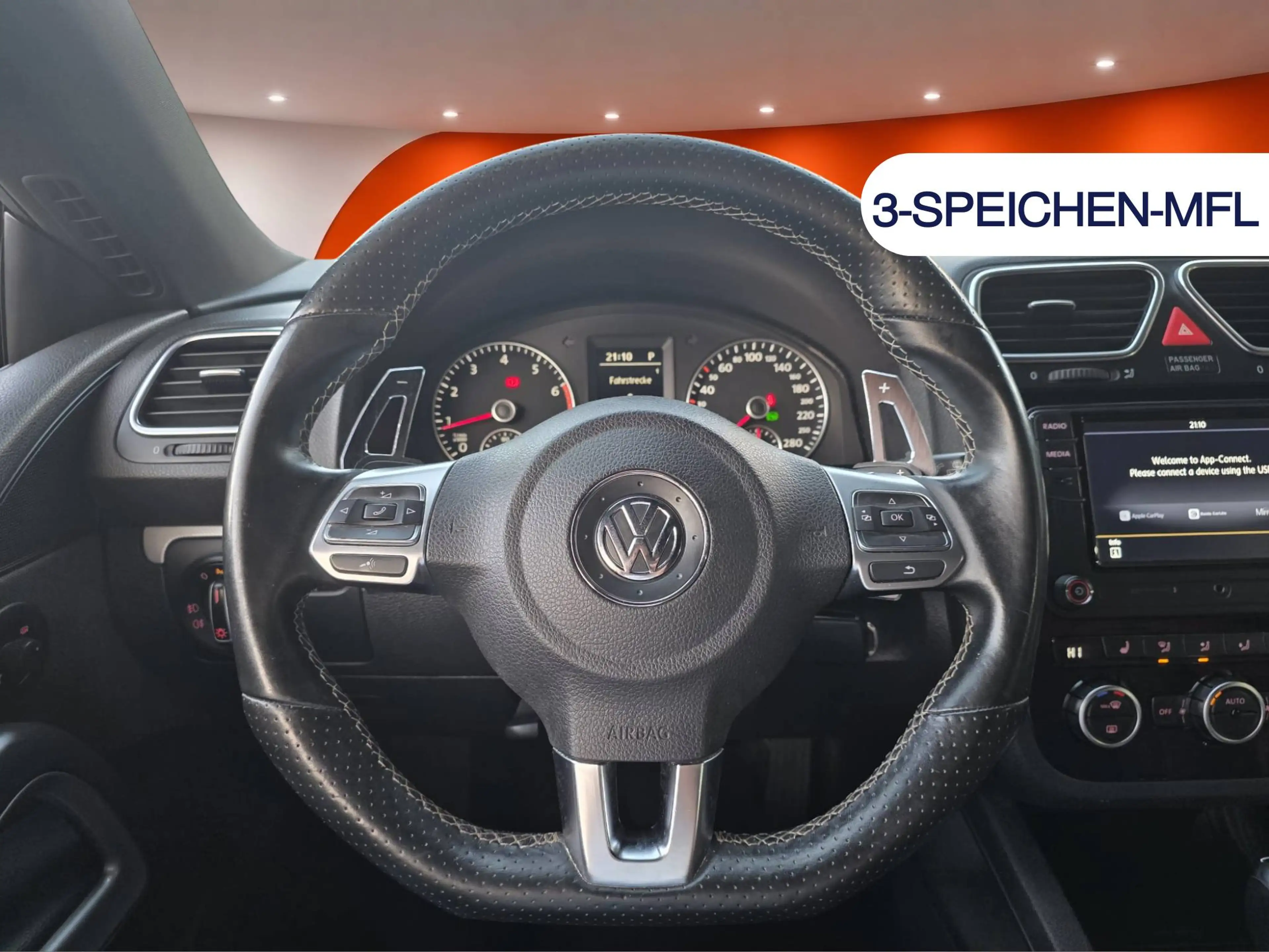 Volkswagen Scirocco 1.4 TSI 118 kW Match — photo 11